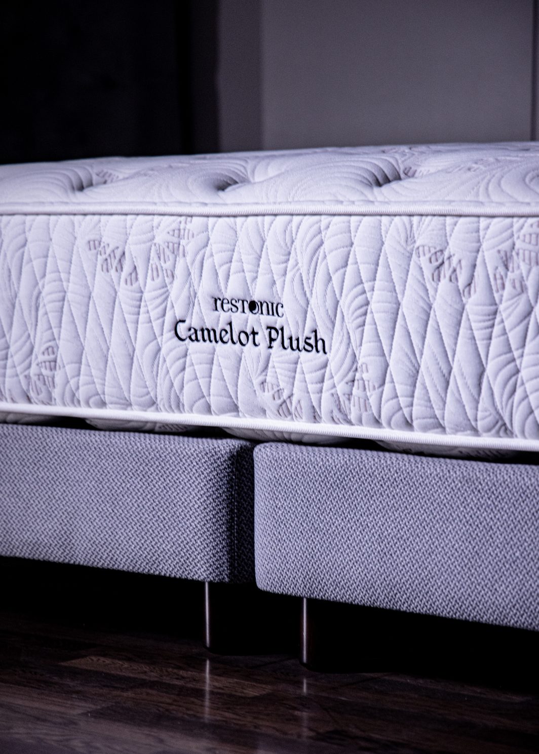 CAMELOT PLUSH MATTRESS