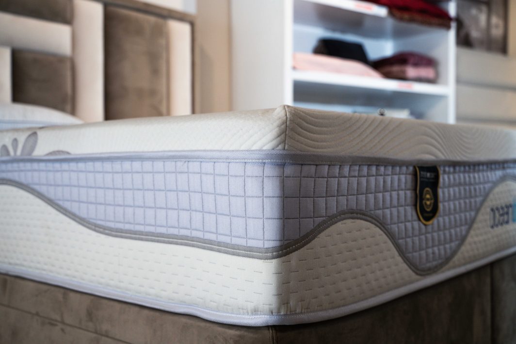 Best mattress stores in dubai Restonic
