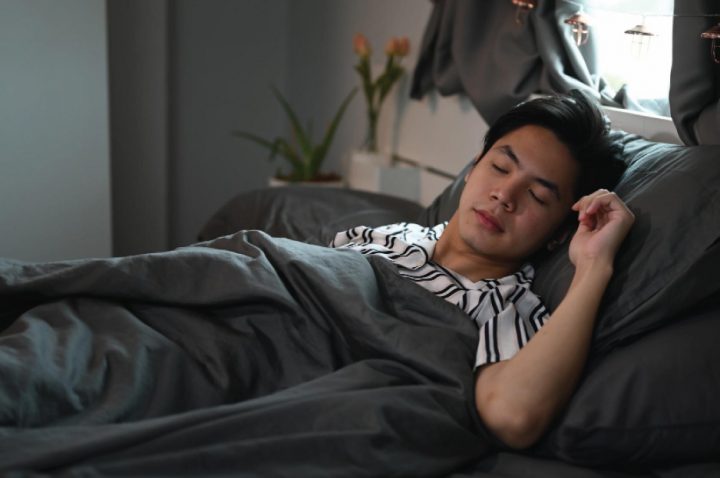 Does-Anxiety-Cause-Sleep-Deprivation mattress store in Dubai